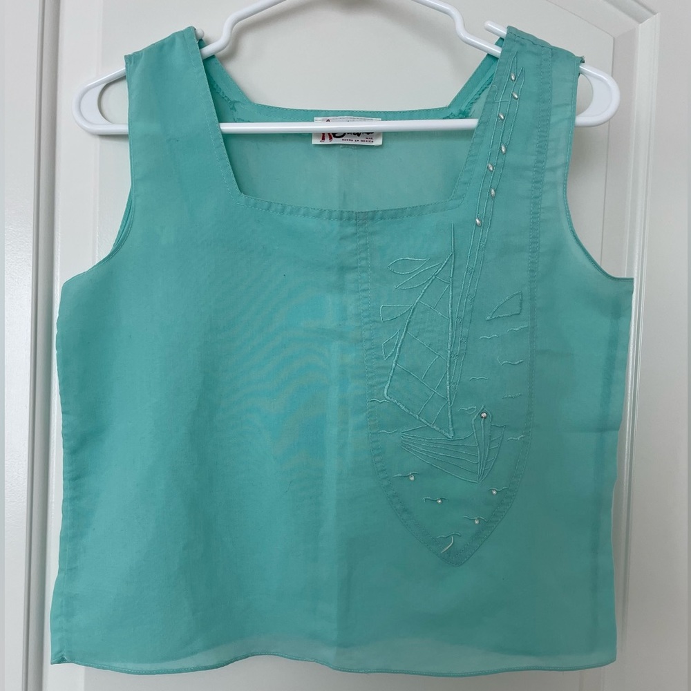 Vintage top size approximately Medium, Made in Mexico, light weight, turquoise